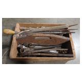 VTG HOOF CUTTERS, RASPS & ASSORTED TOOLS W/ BOX