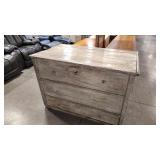 VINTAGE WOOD STORAGE BOX