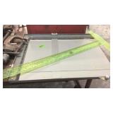 MEASURING BOARD & PLASTIC SQUARE