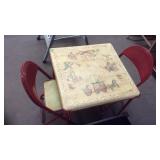 VINTAGE CHILDS FOLDING TABLE & CHAIRS