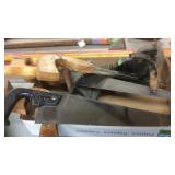 GROUP OF KEY HOLE SAWS 7 CRANK GRINDING WHEELS