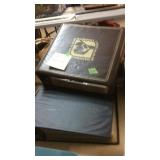 2 ALBUMS OF BASEBALL CARDS