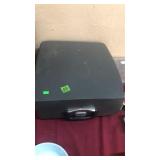 VINTAGE UNDERWOOD MANUAL TYPEWRITER