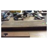 ANTIQUE TAP & DIE SET IN WOOD BOX