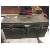METAL TOOLBOX W/ MISC CTOOLS