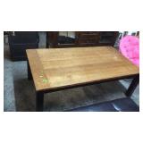LARGE OAK COFFEE TABLE