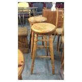 2 SWIVEL BAR STOOLS, 30' SEAT HEIGHT