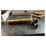 BUMPING HAMMER & RAISING HAMMER