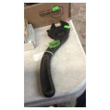 ADJUSTABLE CURVED HANDLE WRENCH