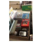 GROUP OF ASSORTED TRADING CARDS