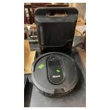 SHARK ROBO VAC