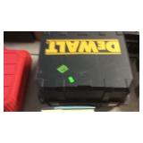 DEWALT ELECTRIC CIRCULAR SAW IN BLK CASE