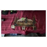 MEATL ART COAT HANGER