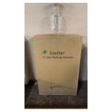 1 1/2 LITER BEVERAGE DECANTERS, PLASTIC