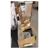 FOOD PROCESSOR W/ ACCESSORIES