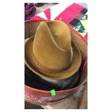 PLYMOUTH CLOTHING HAT & WOOL NEWSBOY STYLE CAPS