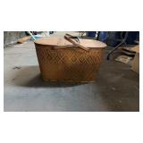 PICNIC BASKET
