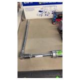 BREAKER BAR & 1 1/2' SOCKET W/ EXTENSION