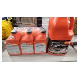 6 PACK 2 CYCLE ENGINE OIL AND GALLON BAR AND CHAI
