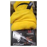 3 LED FLASHLIGHTS AND SACAGAWEA BLANKET