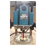MAKITA RP2301FC ROUTER