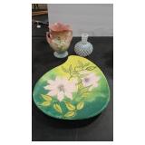 HULL -  HOBNAIL & POTTERY DECOR