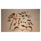 COSTUME JEWELRY ASSORTMENT