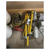 SET OF SHOP LIGHTS AND JUMPER CABLES
