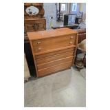 CAVALIER MCM 5 DRAWER CEDAR LINED CHEST OF DRAWERS