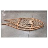 SNOW SHOES