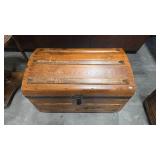 REFINISHED/LINED ROUND TOP BLANKET TRUNK
