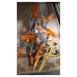 7 PONY JORGENSON SPRING CLAMPS AND 2 WOOD CLAMPS