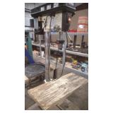 SHOPFOX W1680 17' DRILL PRESS