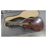 LYLE L13 ACCOUSTIC GUITAR W/CASE