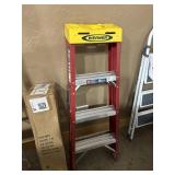 WERNER 4' LADDER