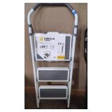 GORILLA 3 STEP LADDER