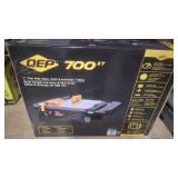 QEP 700XT 7' TILE WET SAW W/ EXT. TABLE