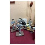 BEATLES FIGURINE SET W/ AUTOGRAPHED PICTURE OF A