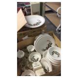 FIESTA CHRISTMAS DISHES