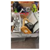 2 BX MISC KITCHEN ITEMS-AIR POT, VASES, BAKING PAN