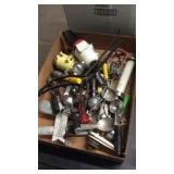 BX OF VINTAGE UNTENSILS & ICE CREAM SCOOPS, ICE