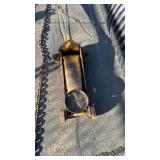 YELLOW HYDRUALIC FLOOR JACK