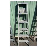 ALUMINUM 6FT STEP LADDER
