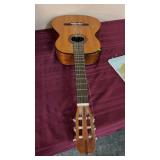 VINTAGE 1970'S CLASSICAL GUITAR