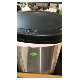 MECHANICAL GARBAGE CAN