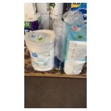 2 NEW PKGS OF NAPKINS & PAPER PLATES