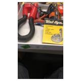 TROUPLE LIGHT, BATTERY CHARGER, CARBURATOR SYNC