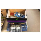 BX W/ PLIERS, T HANDLE SCREWDRIVER, 4 VOLT SCREW