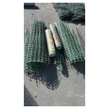 GROUP OF GARDEN BORDER FENCE