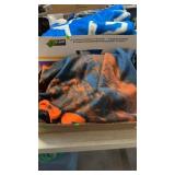 CHICAGO BEARS FLEECE BLANKET & BX W/ DETROIT